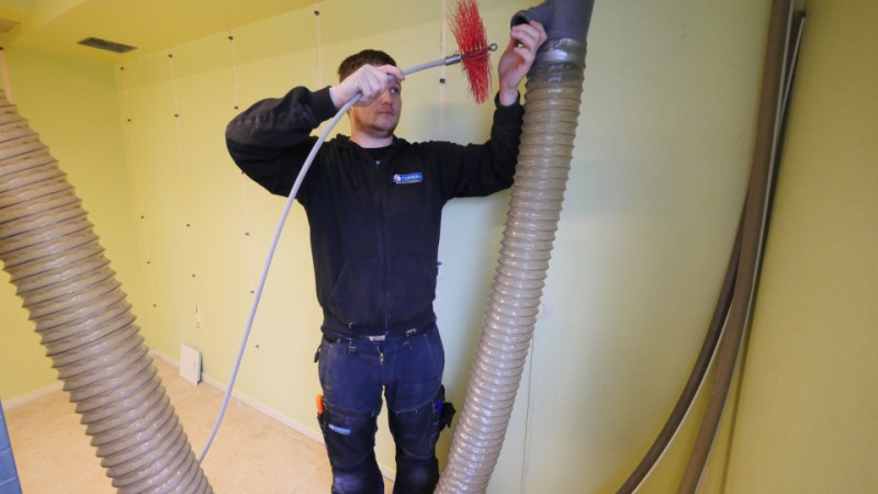 Efter att Boverket tagit bort riktlinjerna för rensluckor tar RSVR fram en egen branschstandard för åtkomst och underhåll av ventilationssystem.